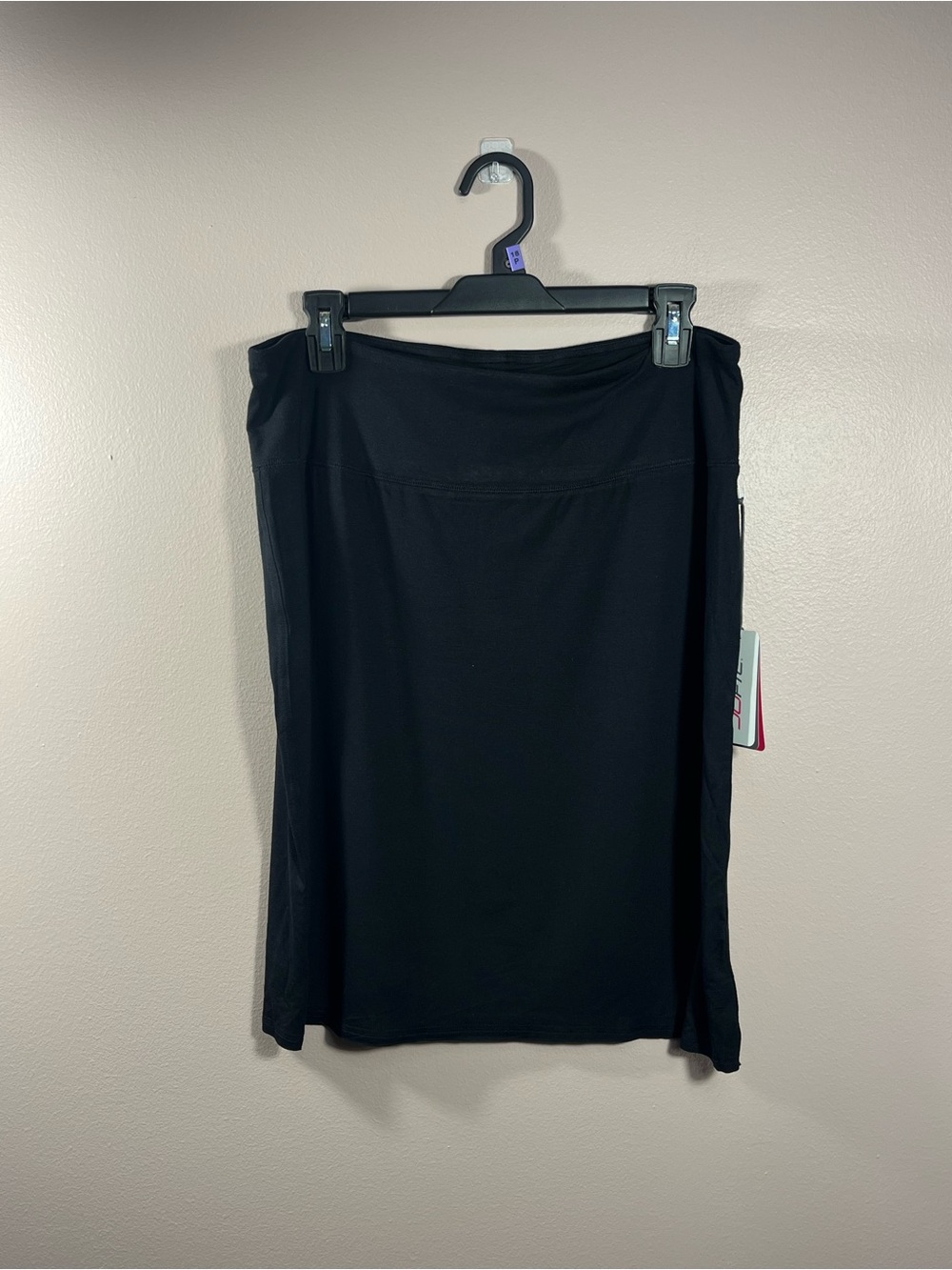 Jofit Black Essentials Skirt - Straight Athletic Style